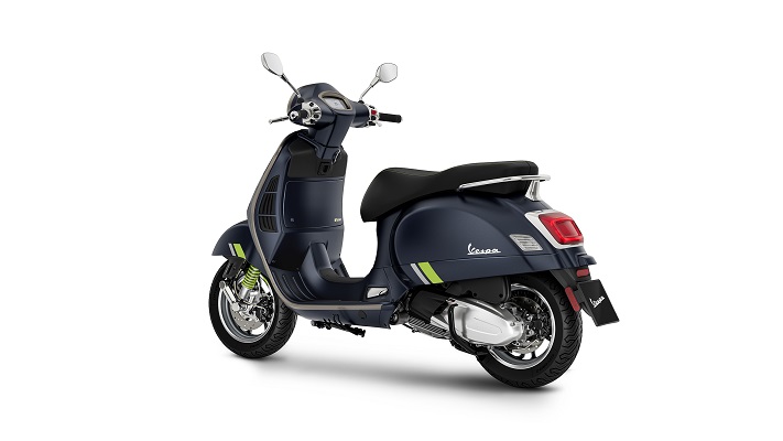 Sitzbezug schwarz-weiß Vespa GTS 125, 300