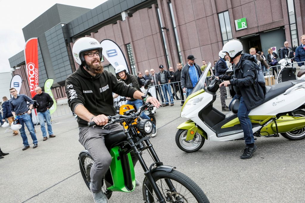 E-Scooter Parcours, Aussengelände, Intermot 2016