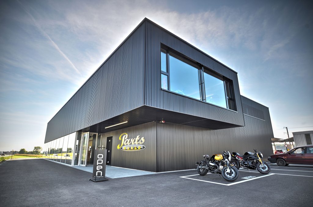 hostettler group rachète Parts World SA