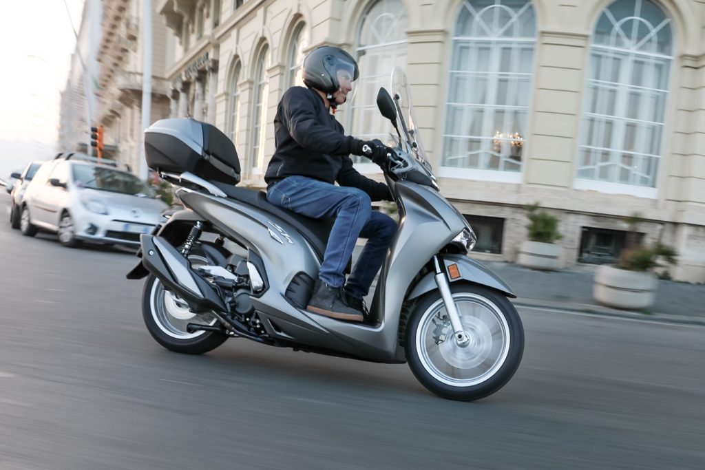 Nuovo Honda SH 350i – aggiornato e più potente