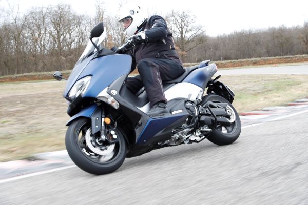 Yamaha T-MAX