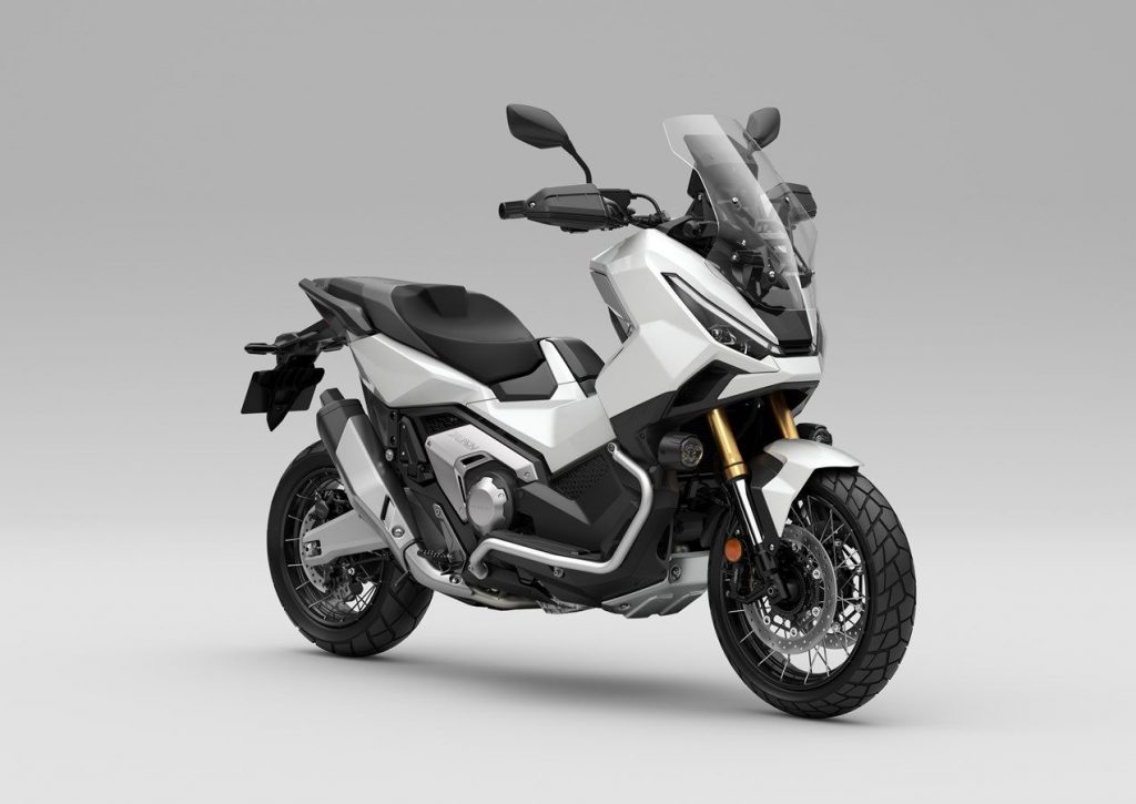 486114_25YM_Honda_X-ADV