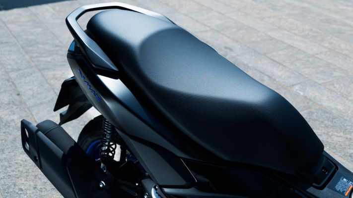 2025-Yamaha-G125YM-EU-Detail-019-03