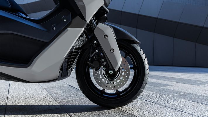 2025-Yamaha-G125YMSV-EU-Detail-016-03