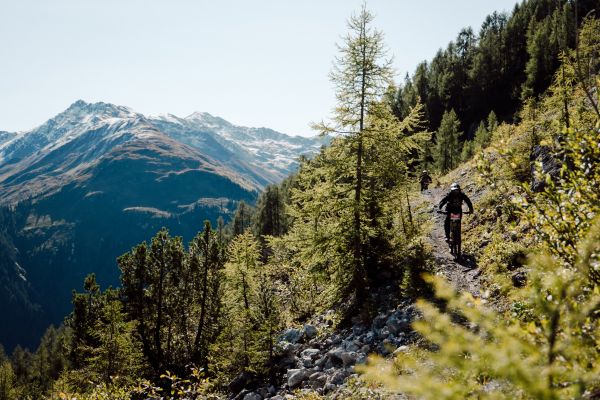MONDRAKER_ENDURO_TEAM_2025_Davos_ Day3_stage9_Photo_Andographie-15