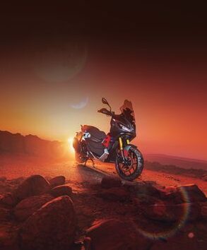 01-aprilia-sr-gt-400