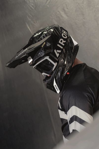 AIROH_Aviator Factory