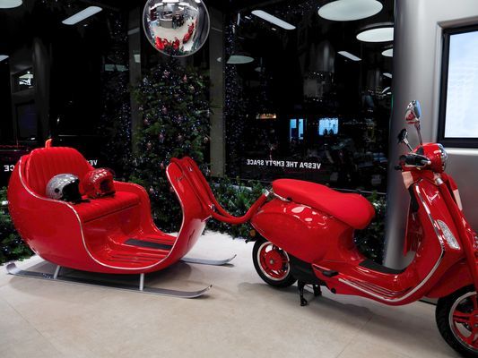 Vespa_Slitta_Babbo_Natale_4