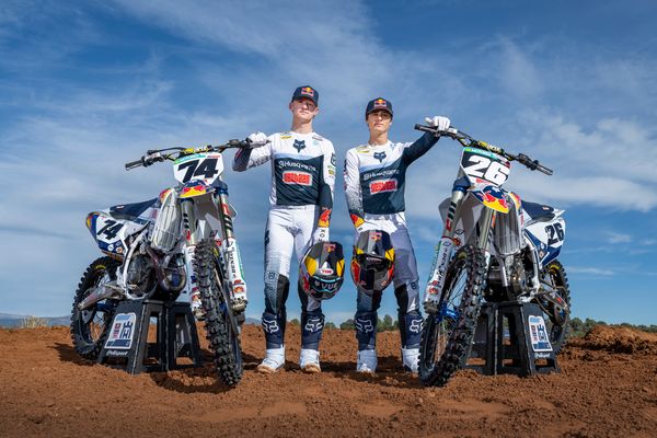 HusqvarnaFactoryRacing_2026_Portrait_Team_@shotbybavo_DSC_5022