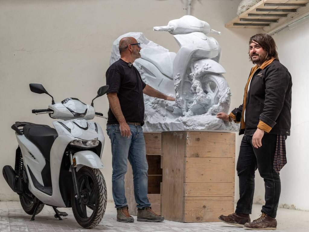 Honda celebrates 25 years of the SH125i with the SH Marmo and ‘Hanami’: Two special projects exploring sustainability and design